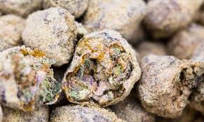 MoonRocks shop
